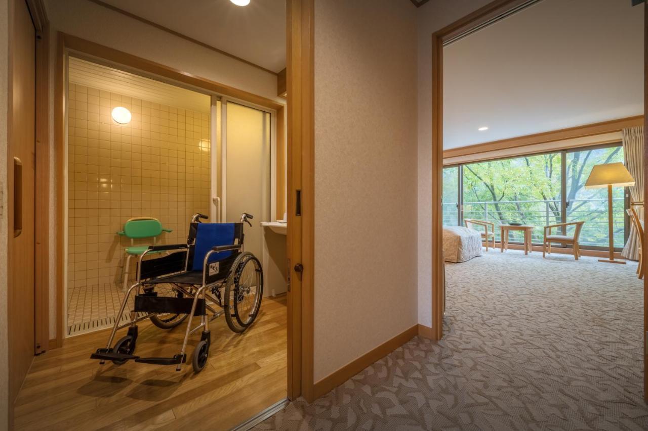 Iizaka Onsen Surikamitei Ohtori Hotel Фукушима Екстериор снимка