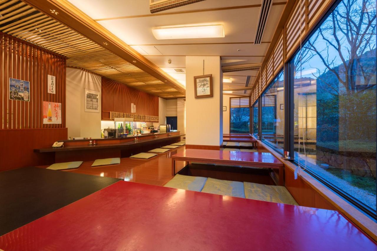 Iizaka Onsen Surikamitei Ohtori Hotel Фукушима Екстериор снимка